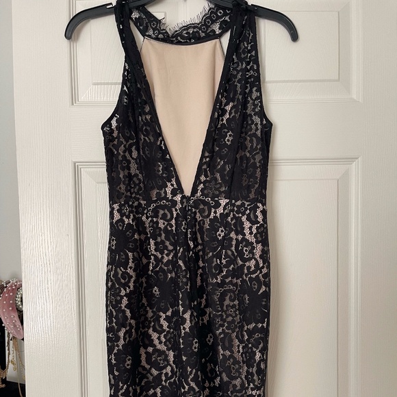 Keepsake Black and Cream lace cocktail dress - Picture 1 of 3